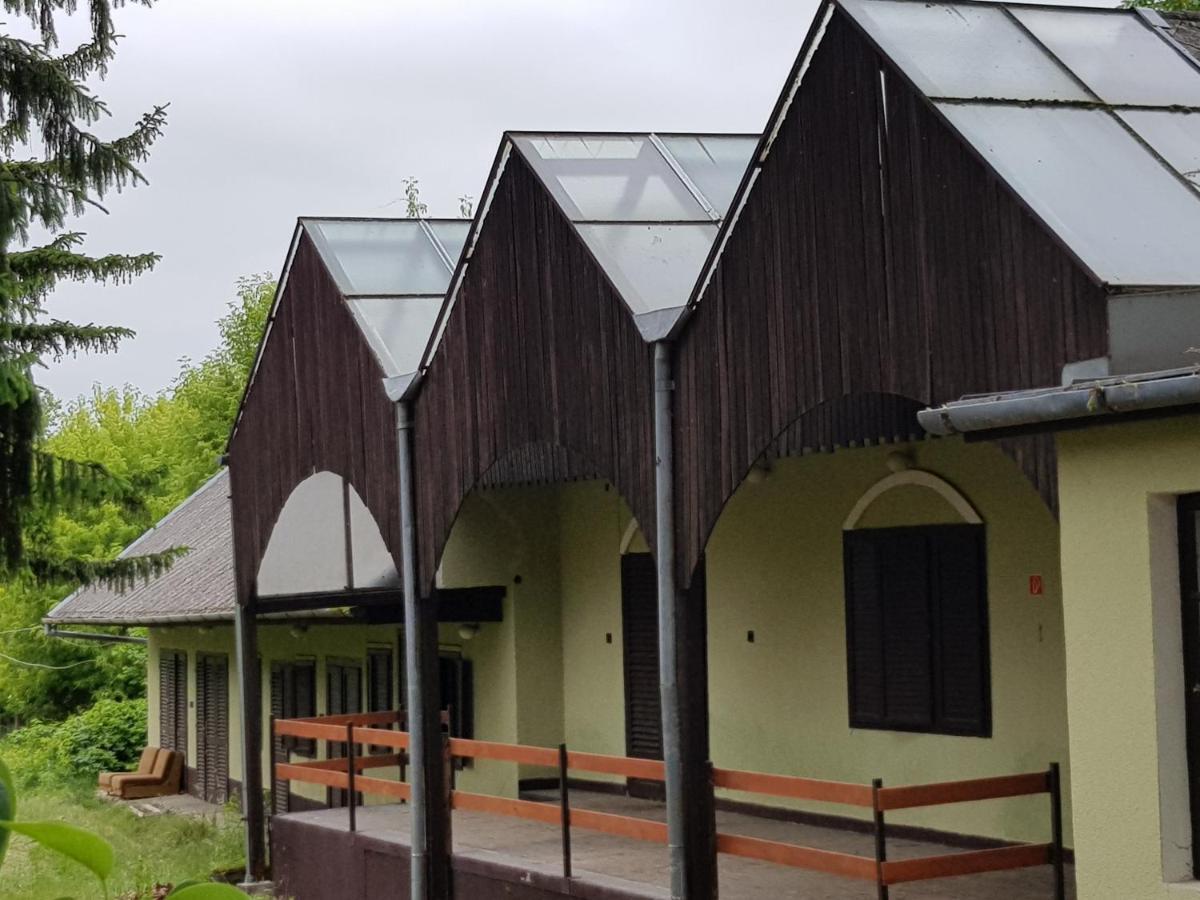 Domus Vendégház Balatonszemes Exterior foto